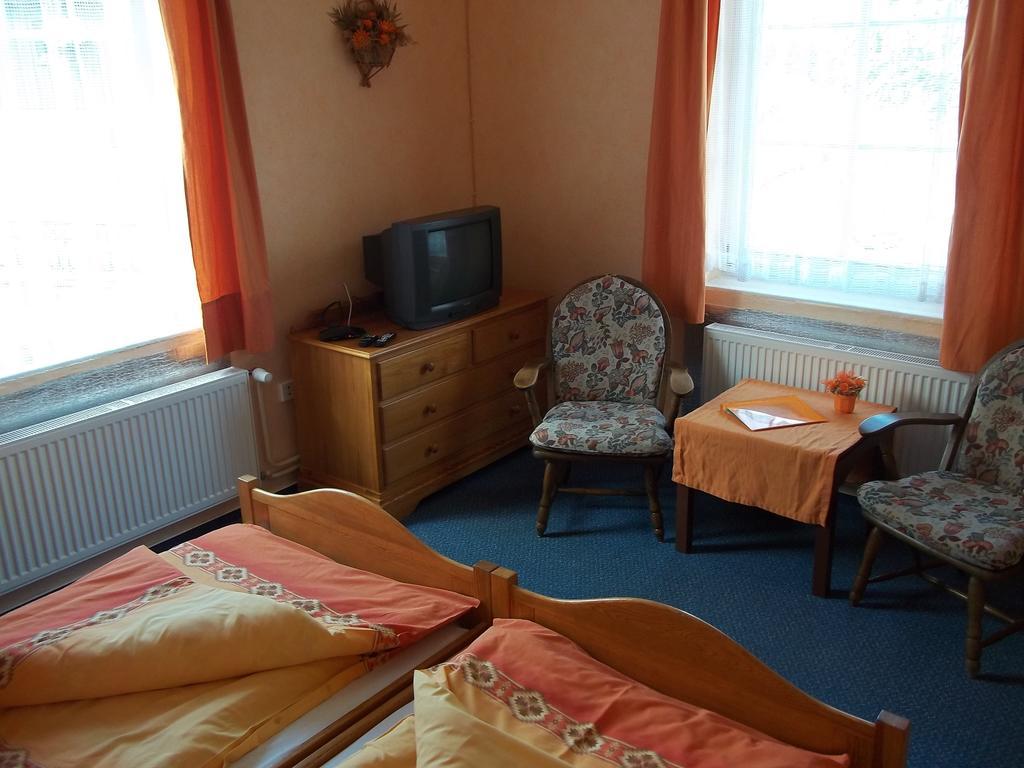 Pension Familia Гаррахов Экстерьер фото